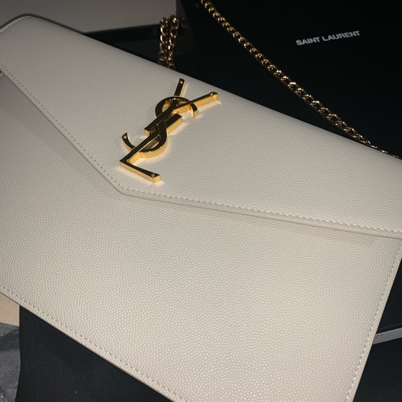 SOLD! Saint Laurent Pouch Medium - Picture 3 of 5